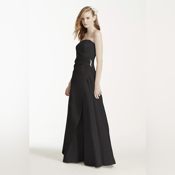 David's Bridal Dresses & Skirts - David's Bridal Black Strapless Gown, Size 6, Style 8567, Bridesmaid Dress, Prom